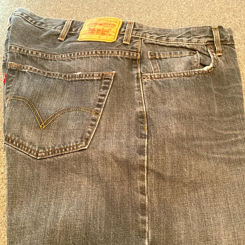 Levi’s 559 Men’s Denim Jeans in Size        44 x 30.